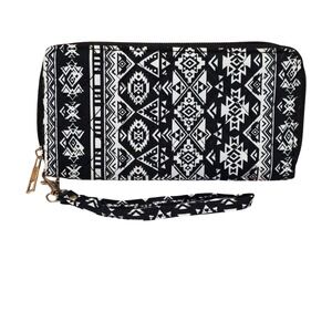 Black White Geometric Tribal Quilted Zip Around Wristlet Wallet Clutch